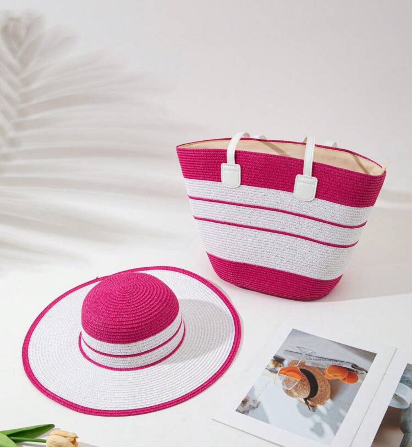 1 Set: 1 Piece Contrasting Color Straw Hat + 1 Piece Straw Bag, Casual Beach Holiday