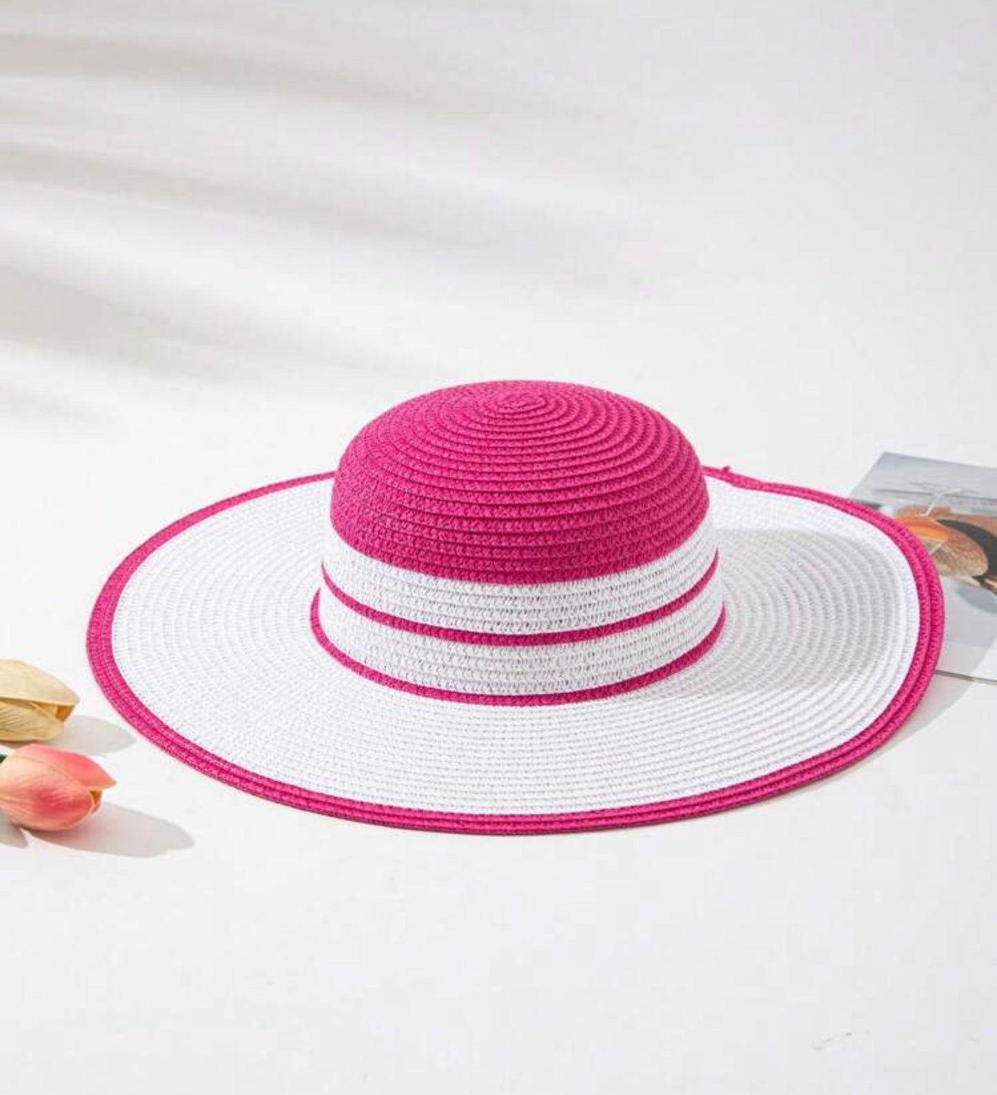 1 Set: 1 Piece Contrasting Color Straw Hat + 1 Piece Straw Bag, Casual Beach Holiday